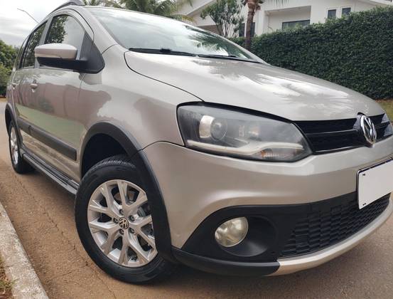 VOLKSWAGEN SPACE CROSS 1.6 MI 8V FLEX 4P MANUAL VOLKSWAGEN SPACE CROSS 1.6 MI 8V FLEX 4P MANUAL